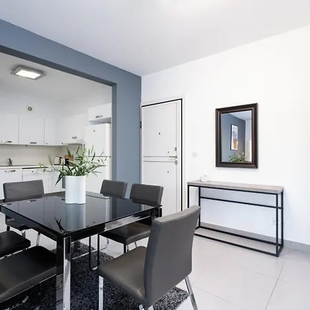 Princess Gardens Apartment