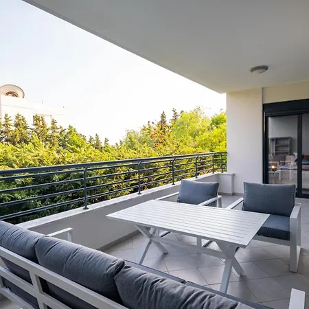 Apartment Princess Gardens